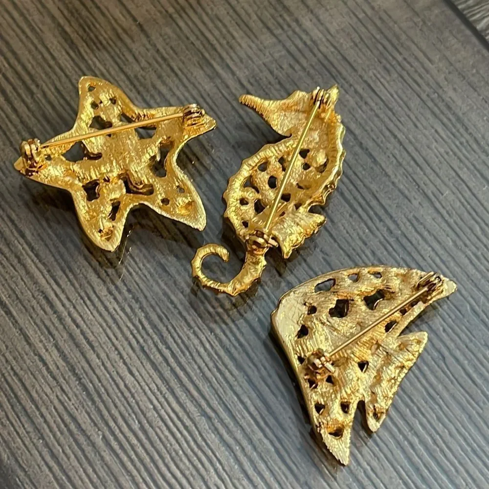 LIA Lianna Stamped 3 Ocean/Sea Themed Gold-tone Brooches w/ Rhinestone Accents